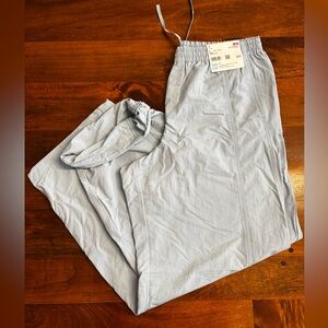 Women’s Uniqlo Geared pants